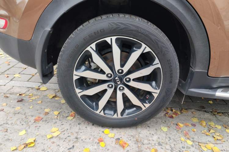 Used Kia KX5 2017 1.6T Automatic Two-Wheel Drive 15th Anniversary Special Edition DLX Right Rear Wheel Hub