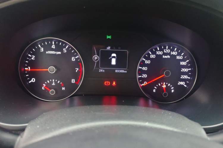 Used Kia KX5 2017 1.6T Automatic Two-Wheel Drive 15th Anniversary Special Edition DLX Odometer Close Up
