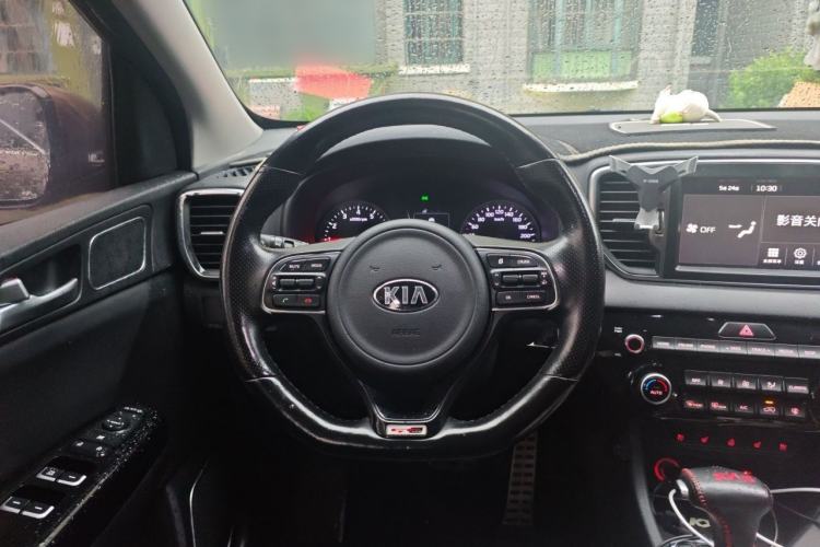 Used Kia KX5 2017 1.6T Automatic Two-Wheel Drive 15th Anniversary Special Edition DLX Steering Wheel