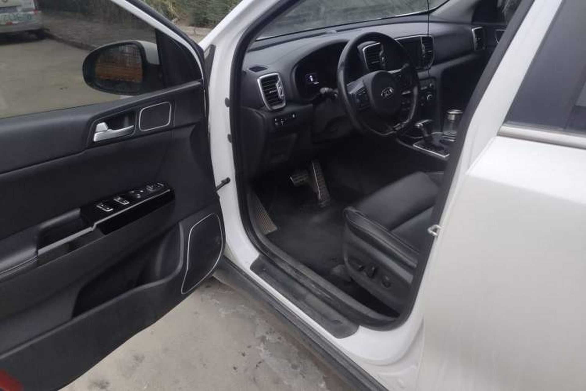 Used Kia KX5 2017 1.6T Automatic Two-Wheel Drive 15th Anniversary Special Edition DLX Driver Seat