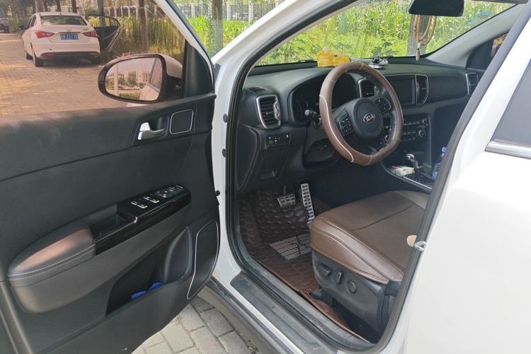 Used Kia KX5 2017 1.6T Automatic Two-Wheel Drive 15th Anniversary Special Edition DLX Driver Seat