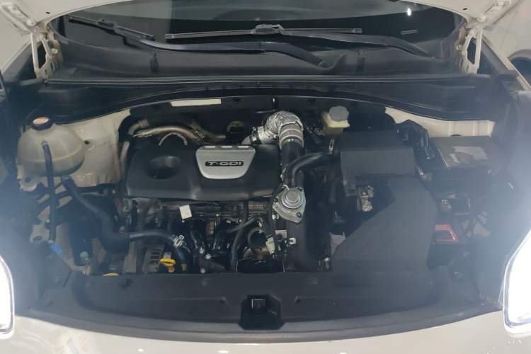 Used Kia KX5 2017 1.6T Automatic Two-Wheel Drive 15th Anniversary Special Edition DLX Engine Bay