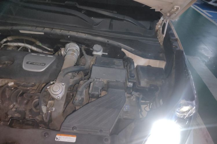 Used Kia KX5 2017 1.6T Automatic Two-Wheel Drive 15th Anniversary Special Edition DLX Engine Bay Left