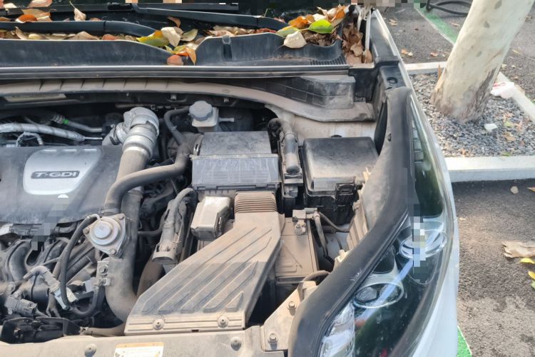 Used Kia KX5 2017 1.6T Automatic Two-Wheel Drive 15th Anniversary Special Edition DLX Engine Bay Left