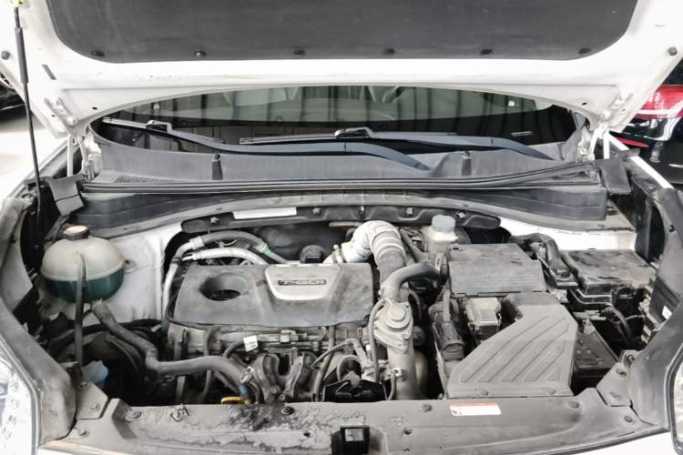 Used Kia KX5 2017 1.6T Automatic Two-Wheel Drive 15th Anniversary Special Edition DLX Engine Bay