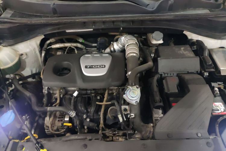 Used Kia KX5 2017 1.6T Automatic Two-Wheel Drive 15th Anniversary Special Edition DLX Engine Bay