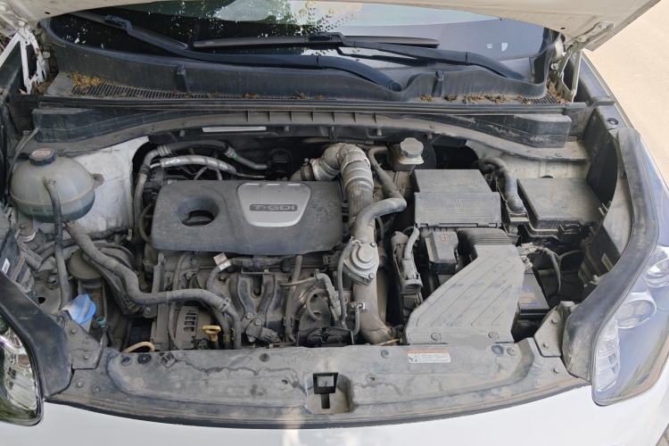Used Kia KX5 2017 1.6T Automatic Two-Wheel Drive 15th Anniversary Special Edition DLX Engine Bay