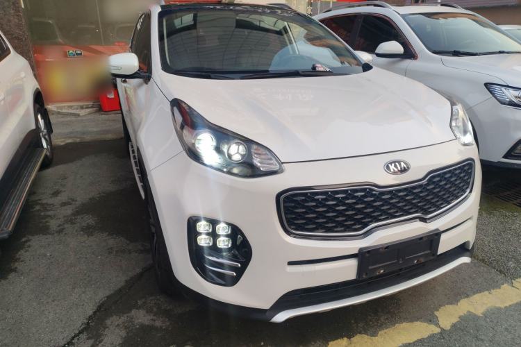 Used Kia KX5 2017 1.6T Automatic Two-Wheel Drive 15th Anniversary Special Edition DLX Exterior 1