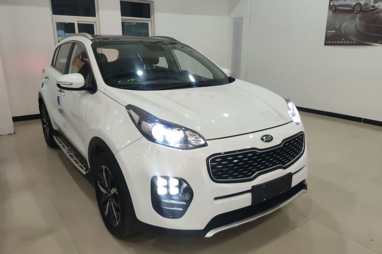 Used Kia KX5 2017 1.6T Automatic Two-Wheel Drive 15th Anniversary Special Edition DLX Exterior 1