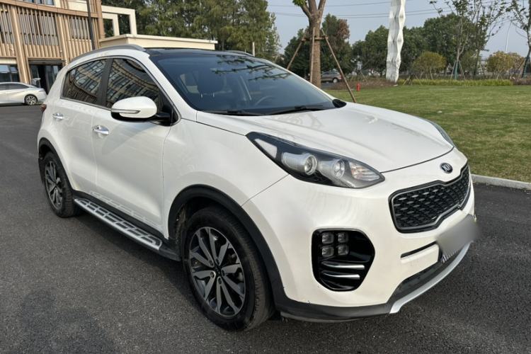 Used Kia KX5 2017 1.6T Automatic Two-Wheel Drive 15th Anniversary Special Edition DLX Exterior 5