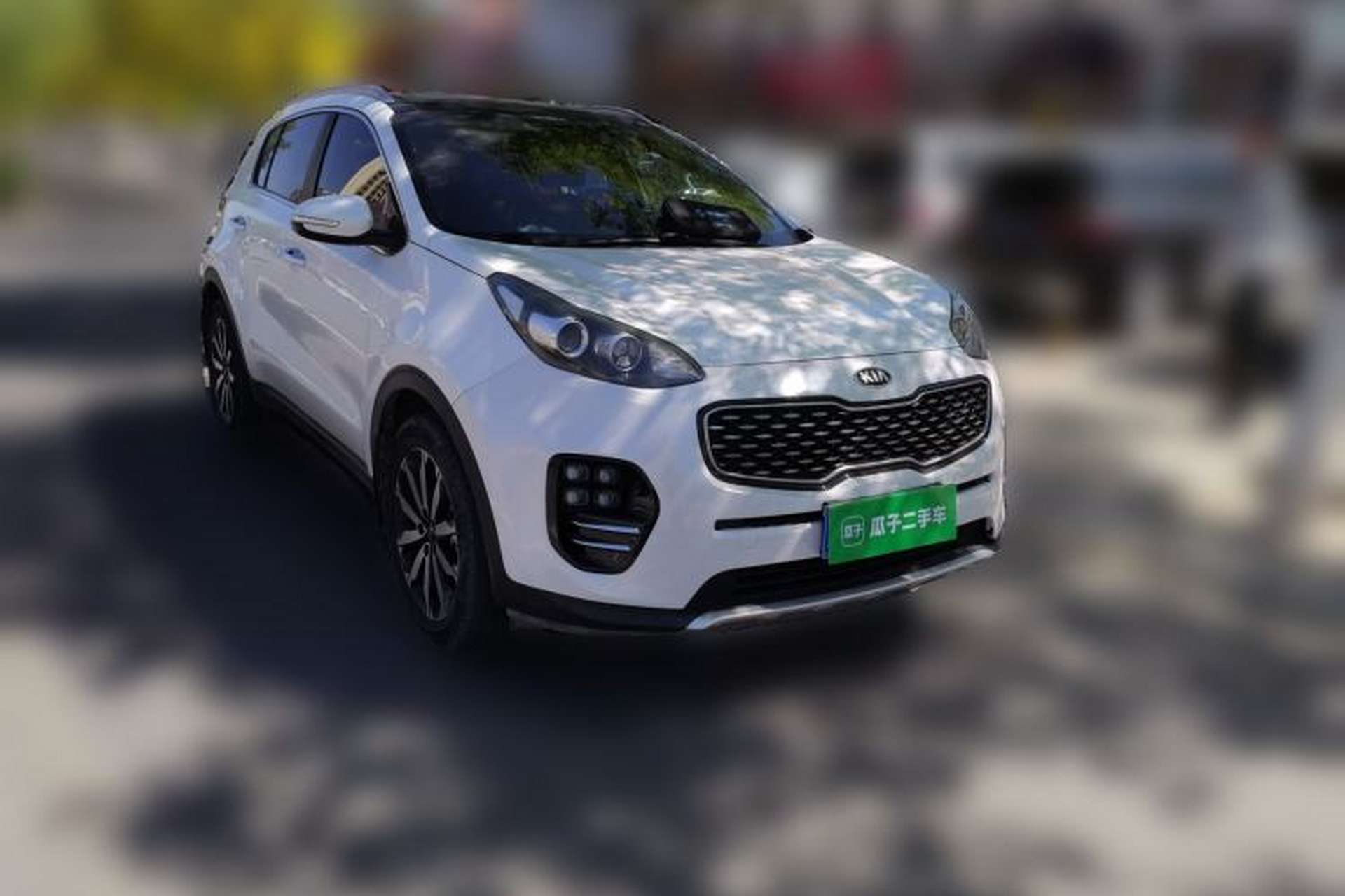 Used Kia KX5 2017 1.6T Automatic Two-Wheel Drive 15th Anniversary Special Edition DLX Front Right 45 Deg