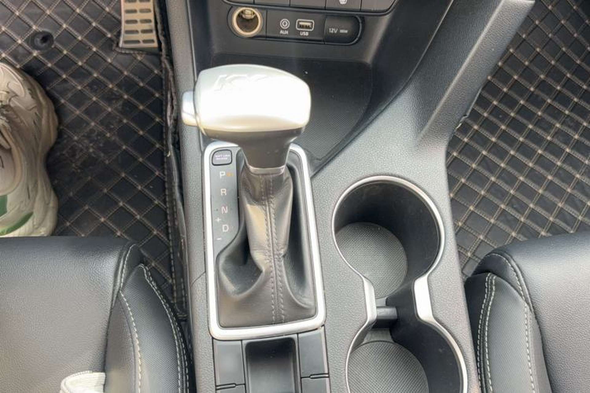 Used Kia KX5 2017 1.6T Automatic Two-Wheel Drive 15th Anniversary Special Edition DLX Gear Lever