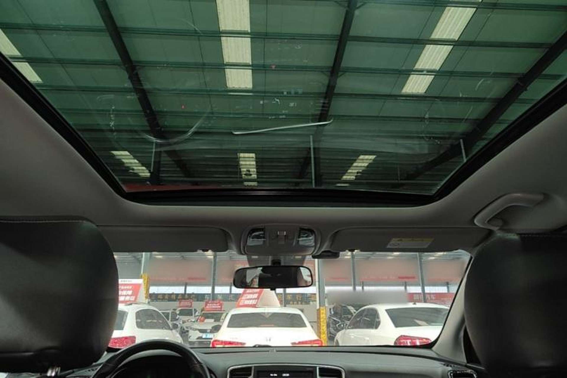 Used Kia KX5 2017 1.6T Automatic Two-Wheel Drive 15th Anniversary Special Edition DLX Headliner