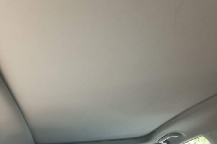 Used Kia KX5 2017 1.6T Automatic Two-Wheel Drive 15th Anniversary Special Edition DLX Headliner
