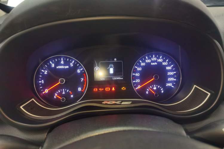 Used Kia KX5 2017 1.6T Automatic Two-Wheel Drive 15th Anniversary Special Edition DLX Instrument Cluster