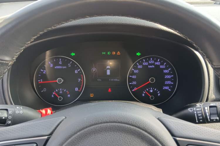 Used Kia KX5 2017 1.6T Automatic Two-Wheel Drive 15th Anniversary Special Edition DLX Instrument Cluster