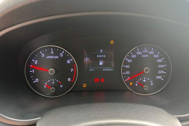 Used Kia KX5 2017 1.6T Automatic Two-Wheel Drive 15th Anniversary Special Edition DLX Instrument Cluster