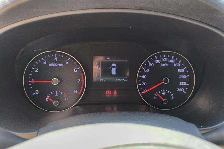 Used Kia KX5 2017 1.6T Automatic Two-Wheel Drive 15th Anniversary Special Edition DLX Instrument Cluster
