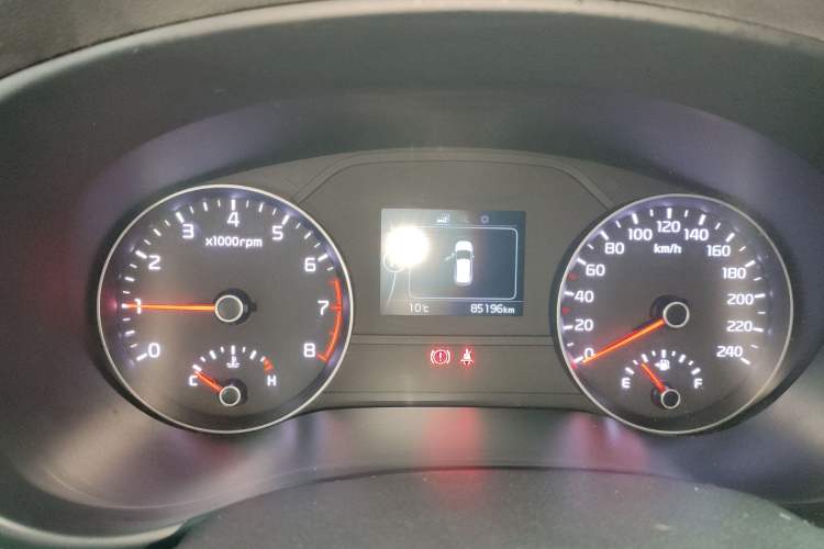 Used Kia KX5 2017 1.6T Automatic Two-Wheel Drive 15th Anniversary Special Edition DLX Instrument Cluster