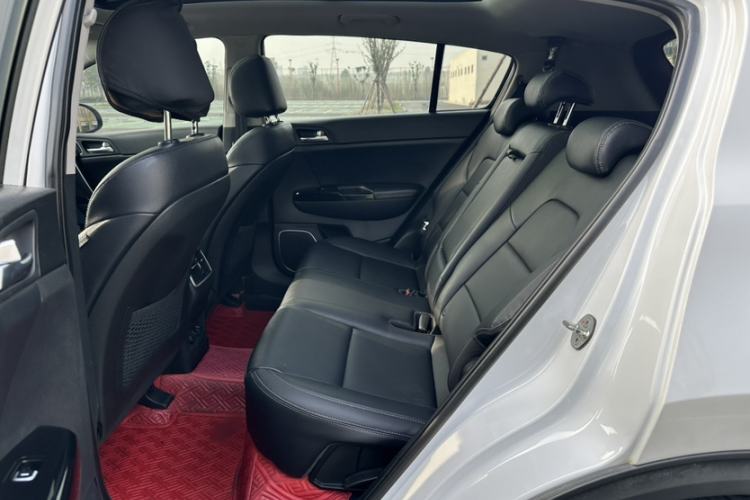 Used Kia KX5 2017 1.6T Automatic Two-Wheel Drive 15th Anniversary Special Edition DLX Interior 1