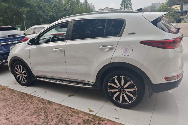 Used Kia KX5 2017 1.6T Automatic Two-Wheel Drive 15th Anniversary Special Edition DLX Left Side