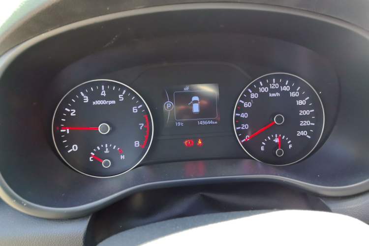 Used Kia KX5 2017 1.6T Automatic Two-Wheel Drive 15th Anniversary Special Edition DLX Odometer Close Up