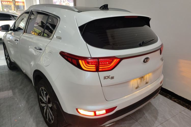 Used Kia KX5 2017 1.6T Automatic Two-Wheel Drive 15th Anniversary Special Edition DLX Rear Left 45 Deg