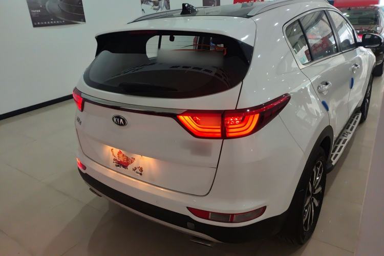 Used Kia KX5 2017 1.6T Automatic Two-Wheel Drive 15th Anniversary Special Edition DLX Rear Right 45 Deg