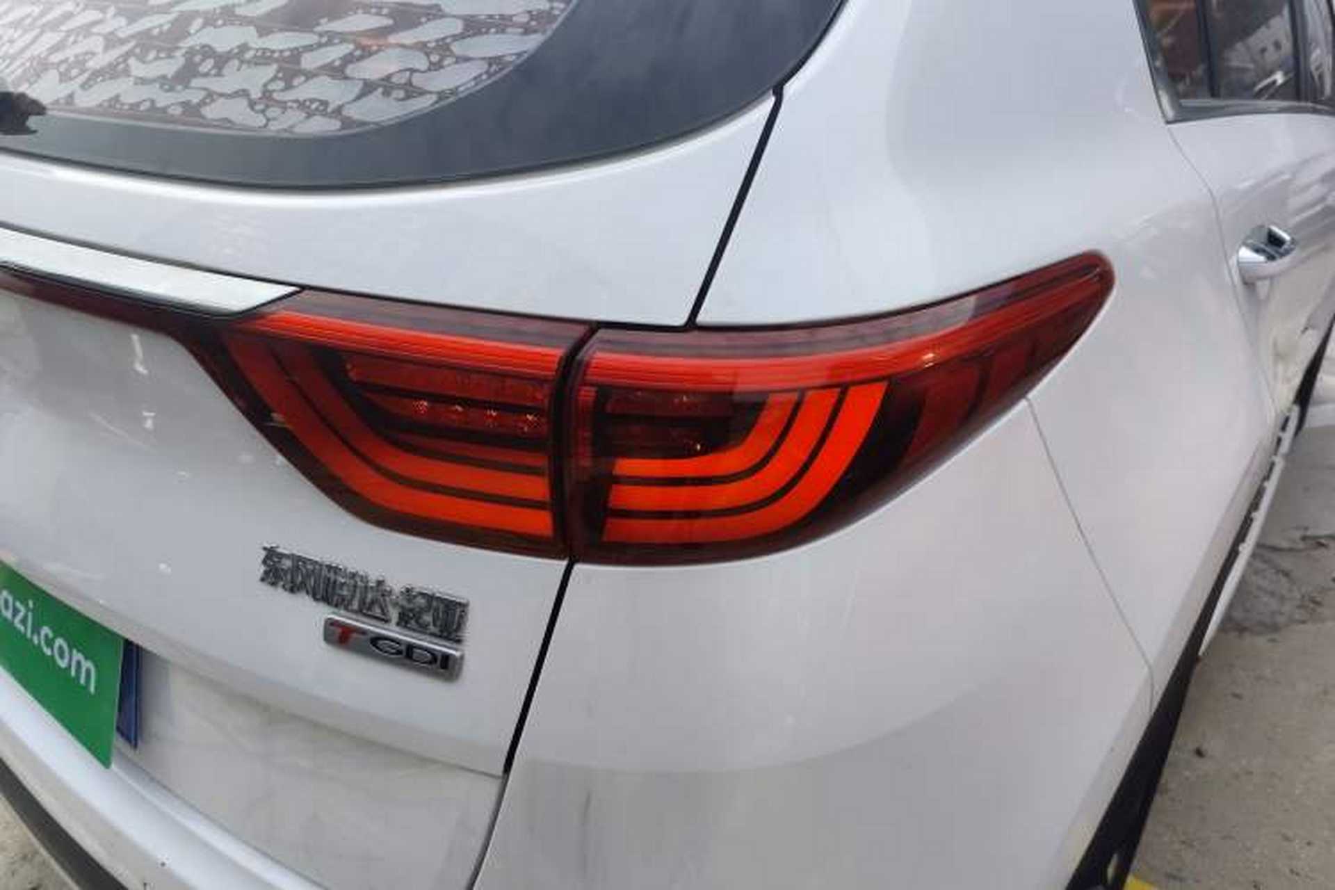 Used Kia KX5 2017 1.6T Automatic Two-Wheel Drive 15th Anniversary Special Edition DLX Right Rear Taillight