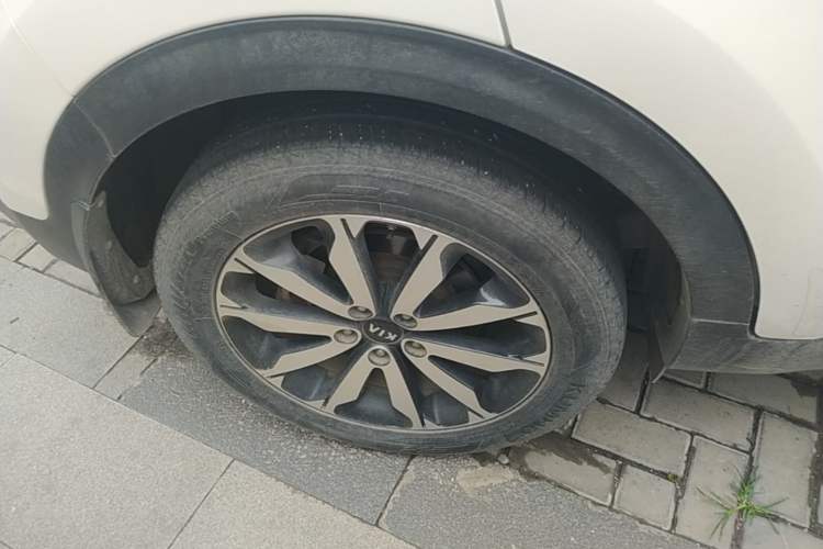 Used Kia KX5 2017 1.6T Automatic Two-Wheel Drive 15th Anniversary Special Edition DLX Right Rear Wheel Hub