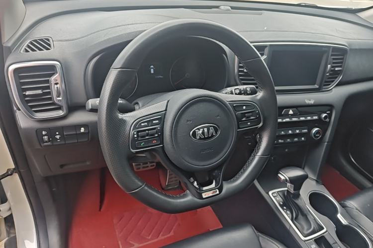 Used Kia KX5 2017 1.6T Automatic Two-Wheel Drive 15th Anniversary Special Edition DLX Steering Wheel