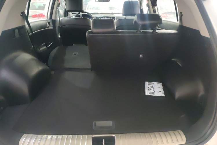 Used Kia KX5 2017 1.6T Automatic Two-Wheel Drive 15th Anniversary Special Edition DLX Trunk