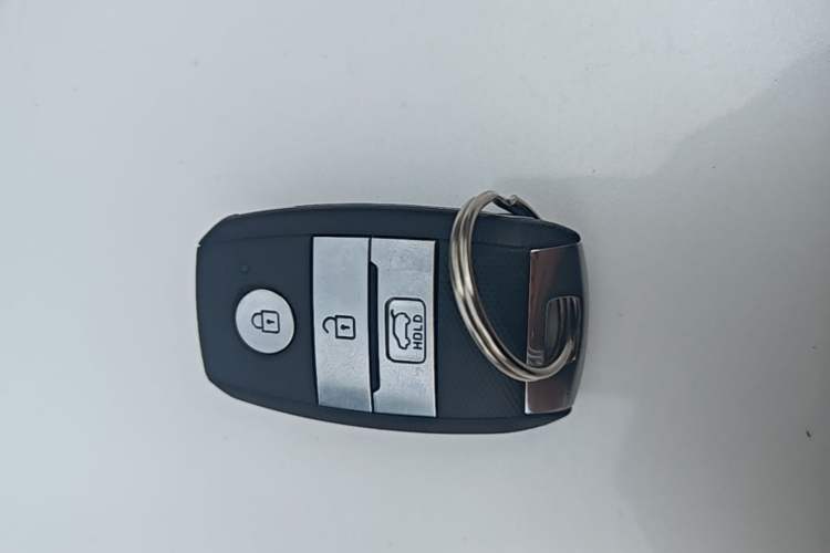 Used Kia KX5 2017 1.6T Automatic Two-Wheel Drive 15th Anniversary Special Edition DLX Vehicle Key