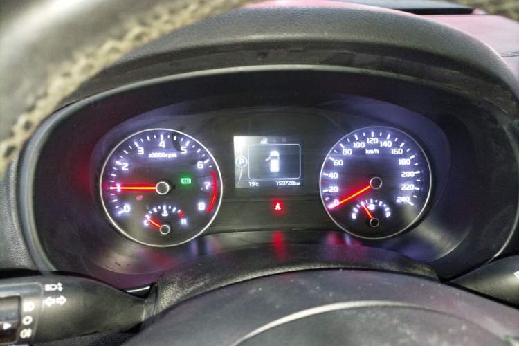 Used Kia KX5 2017 1.6T Automatic Two-Wheel Drive 15th Anniversary Special Edition DLX Instrument Cluster