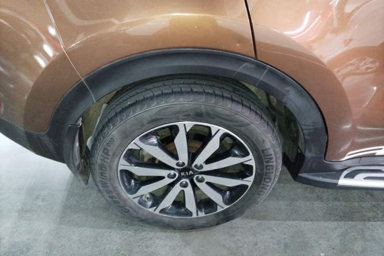 Used Kia KX5 2017 1.6T Automatic Two-Wheel Drive 15th Anniversary Special Edition DLX Right Rear Wheel Hub