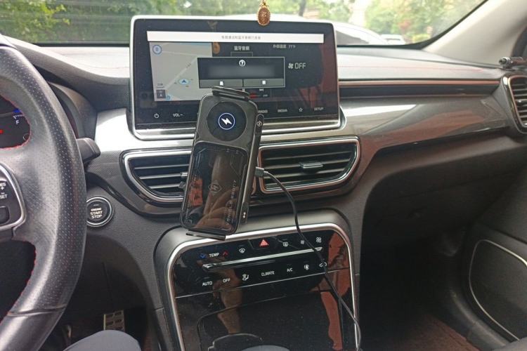Used Kia KX5 2019 1.6T Automatic Two-Wheel Drive Luxury Edition Audio And AC Panel