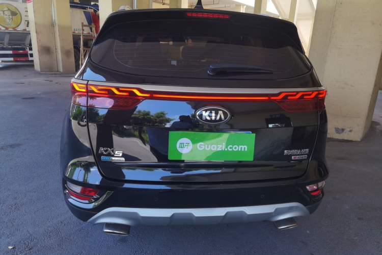 Used Kia KX5 2019 1.6T Automatic Two-Wheel Drive Luxury Edition Exterior 4