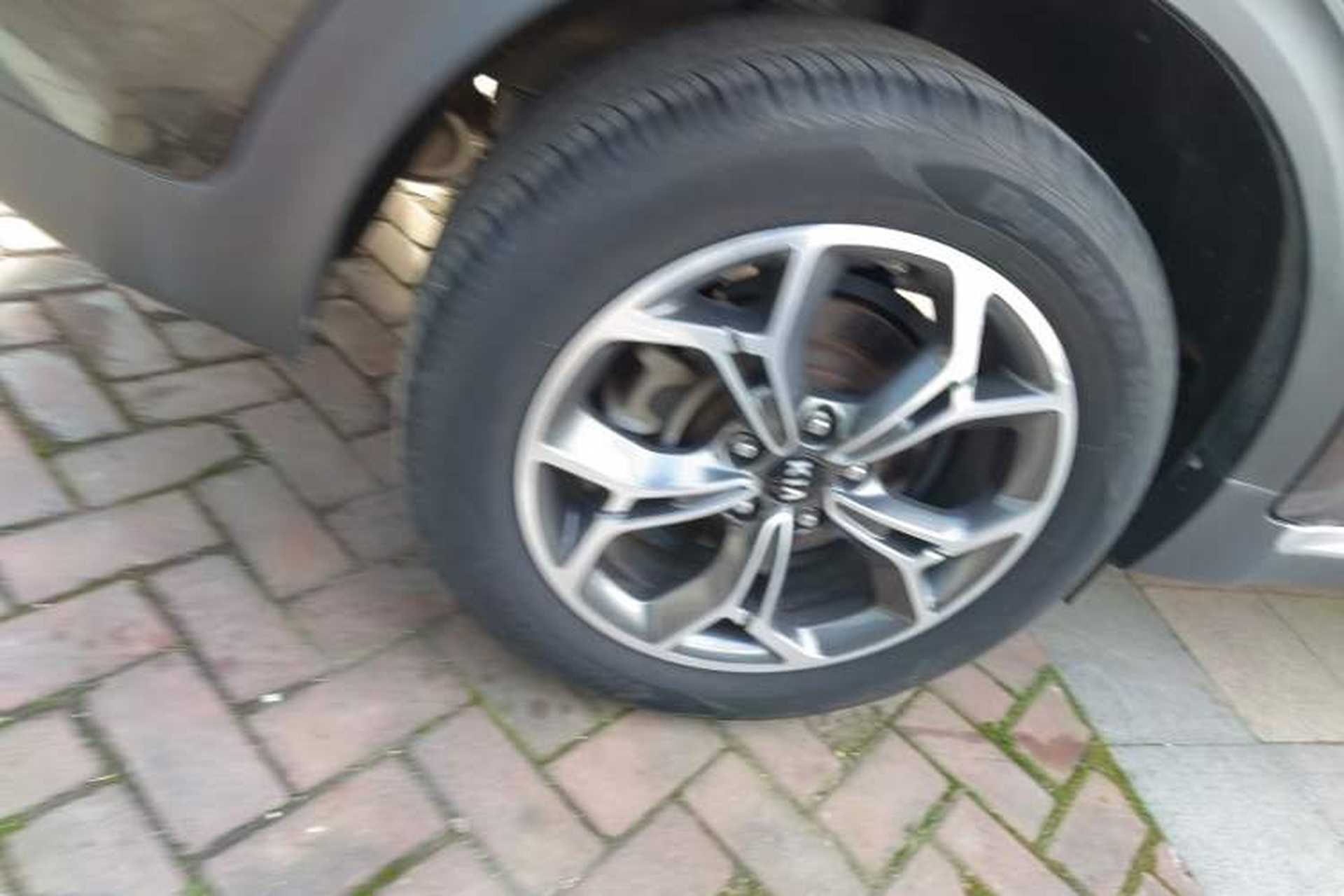 Used Kia KX5 2019 2.0L Automatic 2WD Comfort Edition Exterior 8