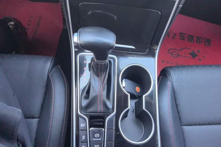 Used Kia KX5 2019 1.6T Automatic Two-Wheel Drive Luxury Edition Gear Lever