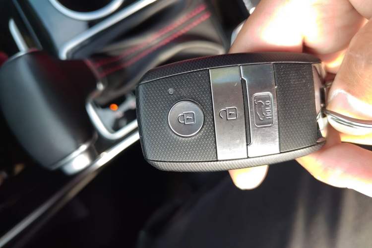 Used Kia KX5 2019 2.0L Automatic 2WD Comfort Edition Interior 1