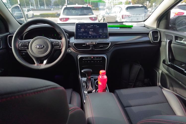 Used Kia KX5 2019 2.0L Automatic 2WD Comfort Edition Interior 2