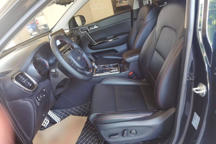 Used Kia KX5 2019 1.6T Automatic Two-Wheel Drive Luxury Edition Interior 6