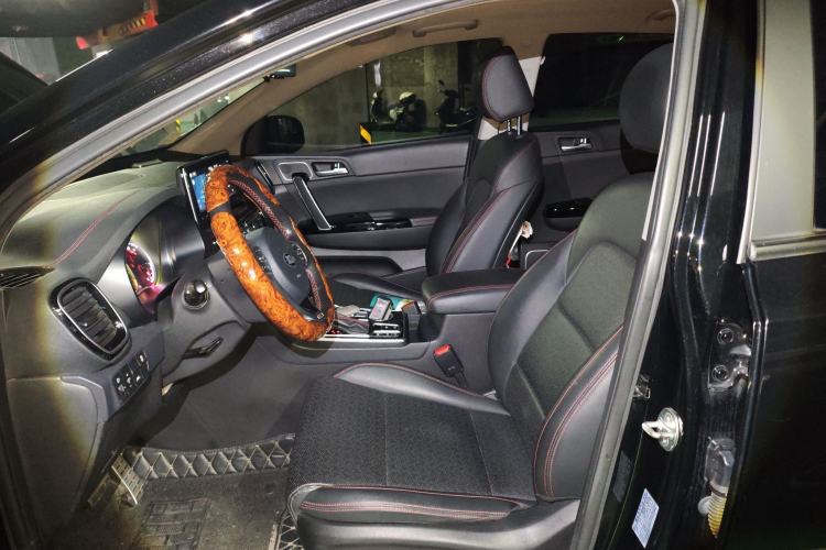 Used Kia KX5 2019 1.6T Automatic Two-Wheel Drive Luxury Edition Left Front Seat