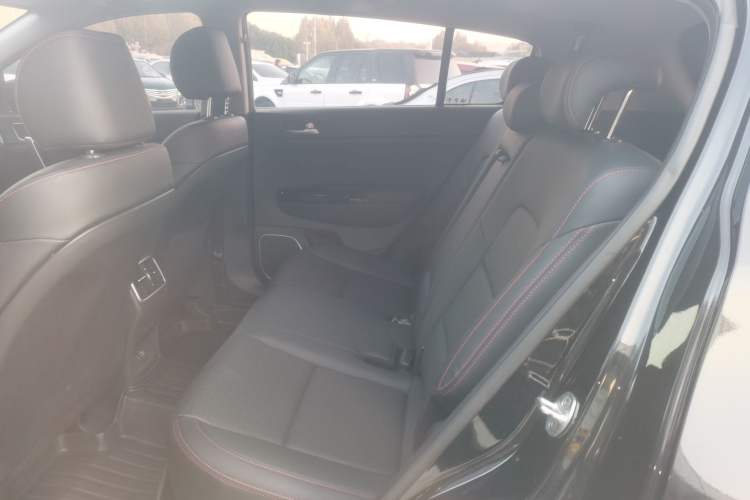 Used Kia KX5 2019 1.6T Automatic Two-Wheel Drive Luxury Edition Left Rear Seat