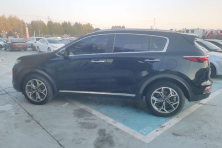 Used Kia KX5 2019 1.6T Automatic Two-Wheel Drive Luxury Edition Left Side