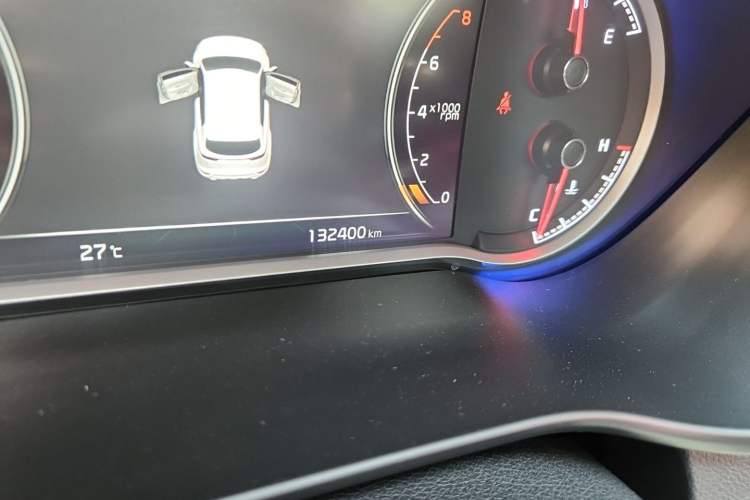 Used Kia KX5 2019 1.6T Automatic Two-Wheel Drive Luxury Edition Odometer Close Up