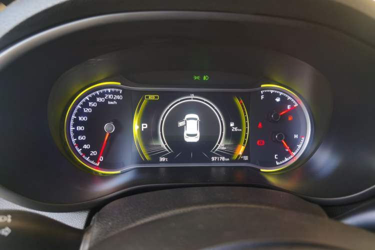 Used Kia KX5 2019 1.6T Automatic Two-Wheel Drive Luxury Edition Odometer Close Up