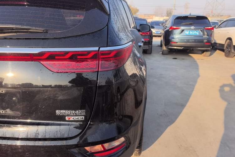 Used Kia KX5 2019 1.6T Automatic Two-Wheel Drive Luxury Edition Right Rear Taillight