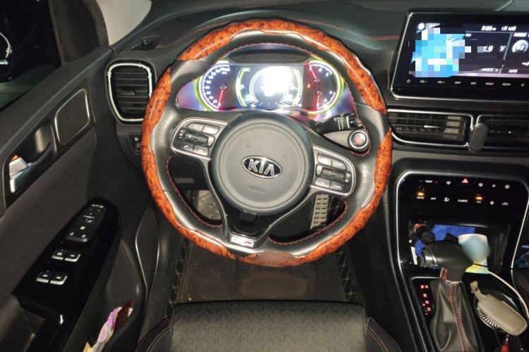 Used Kia KX5 2019 1.6T Automatic Two-Wheel Drive Luxury Edition Steering Wheel