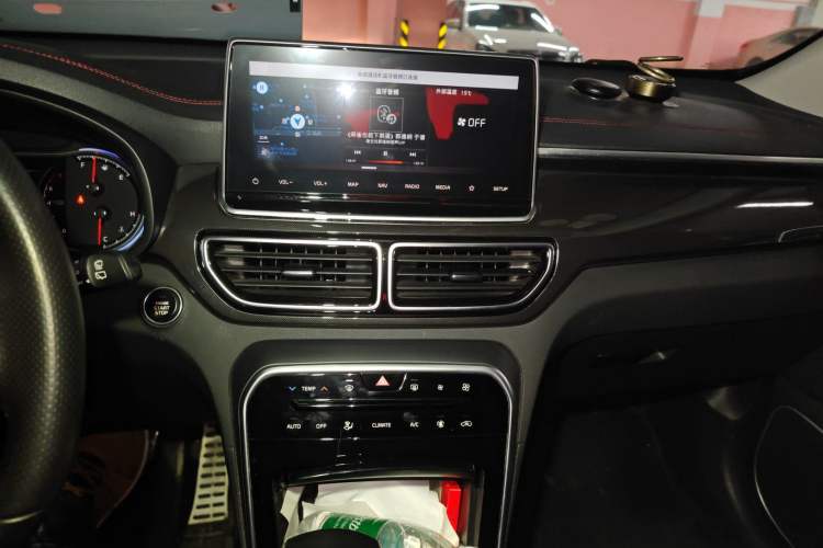 Used Kia KX5 2019 1.6T Automatic Two-Wheel Drive Luxury Edition Audio And AC Panel